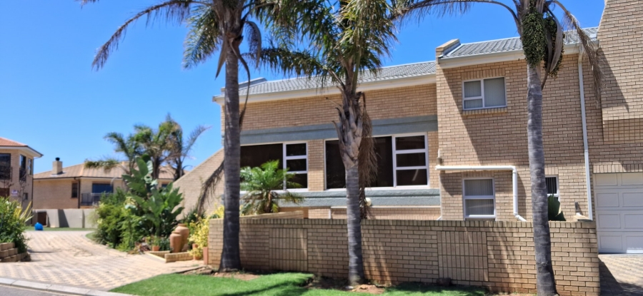 3 Bedroom Property for Sale in Mossel Bay Ext 15 Western Cape